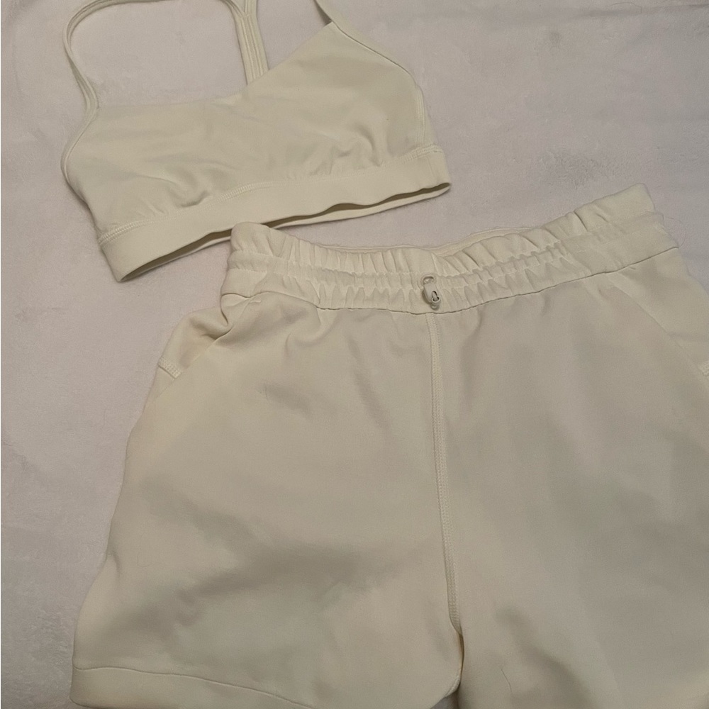 Lululemon softstreme set